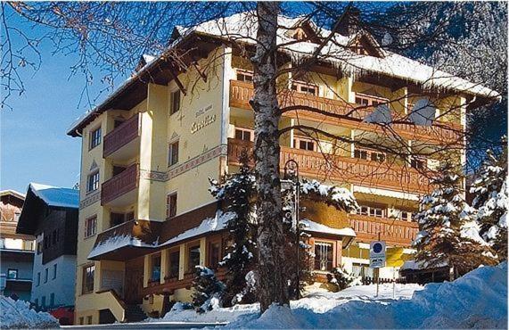 Hotel Garni Caroline Ischgl Buitenkant foto